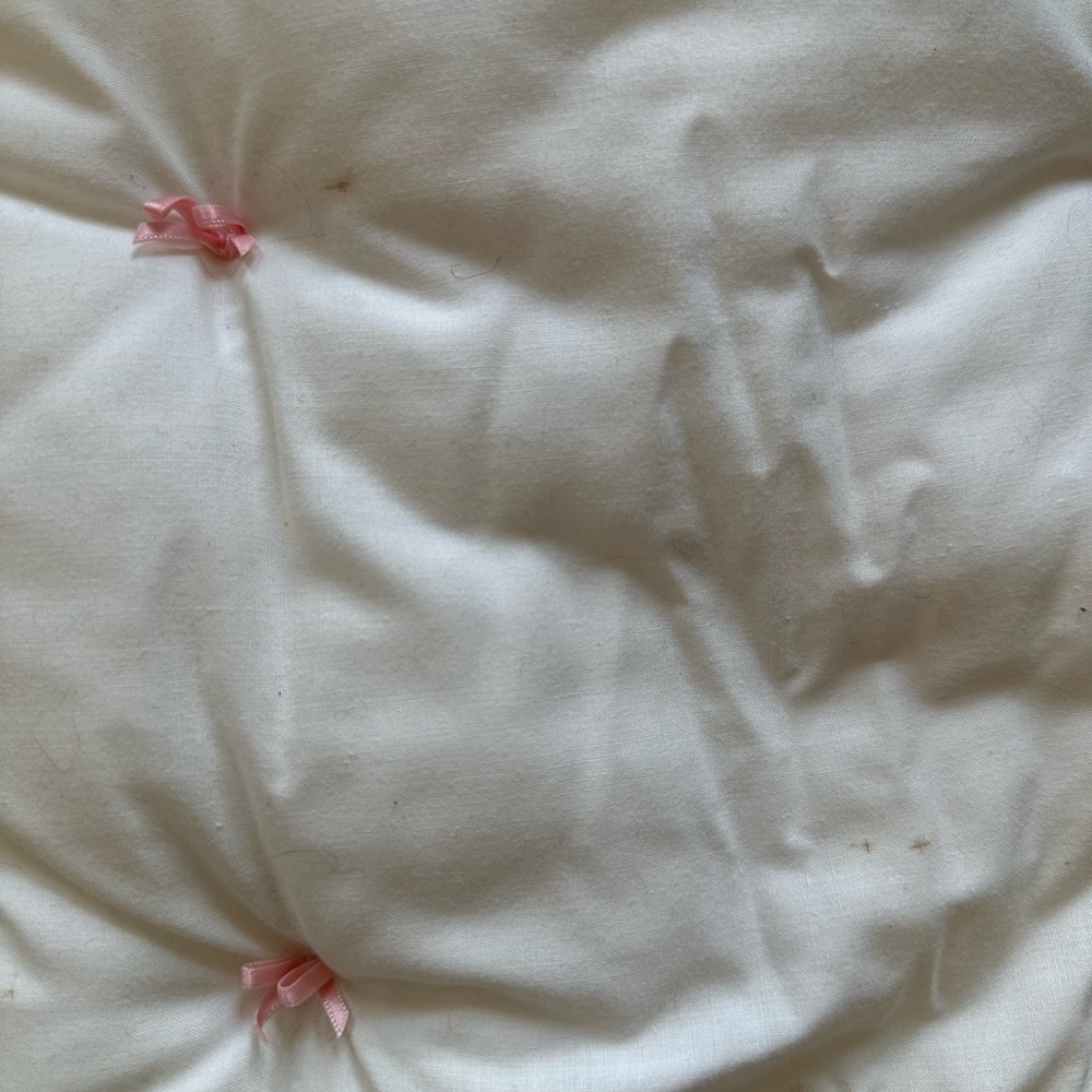 Pleasant Company American Girl Doll Samantha TLC Vintage Bed - Picture 4 of 4